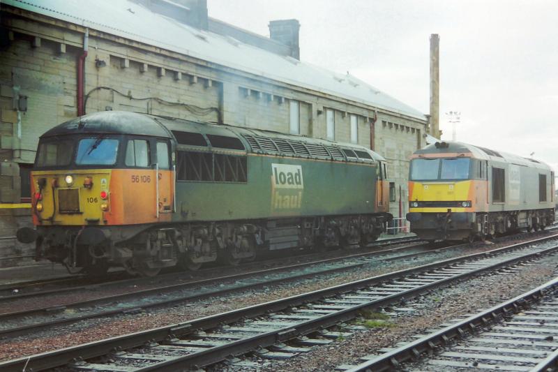 Photo of 56106 & 60007 at Motherwell.