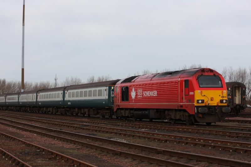 Photo of 67018 at Millerhill Yard on 19/01/2011.