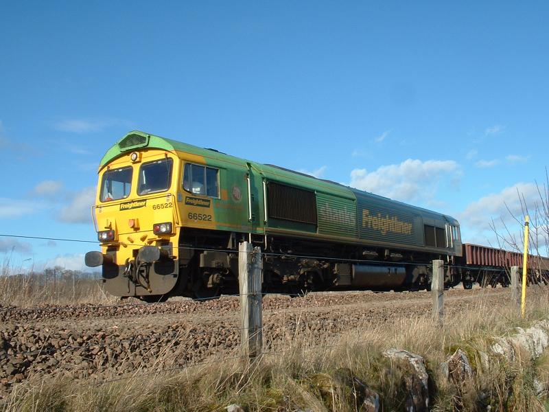 Photo of Freightliner 66522