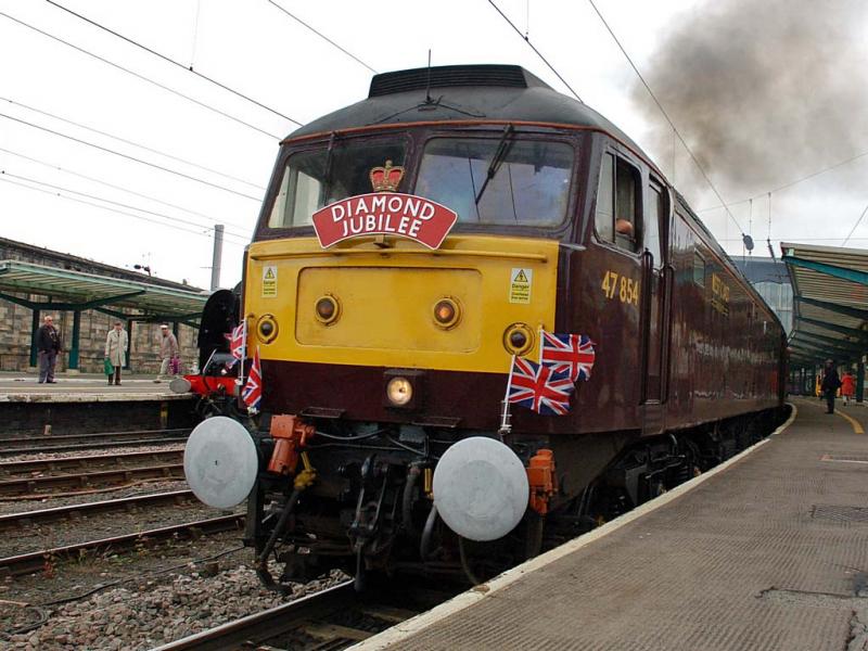 Photo of 47854 'Diamond Jubilee' leaves Carlisle 2 June 2012