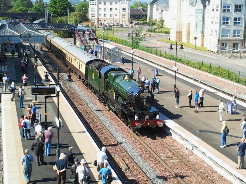 Photo of GWR castle 5043 at stirling