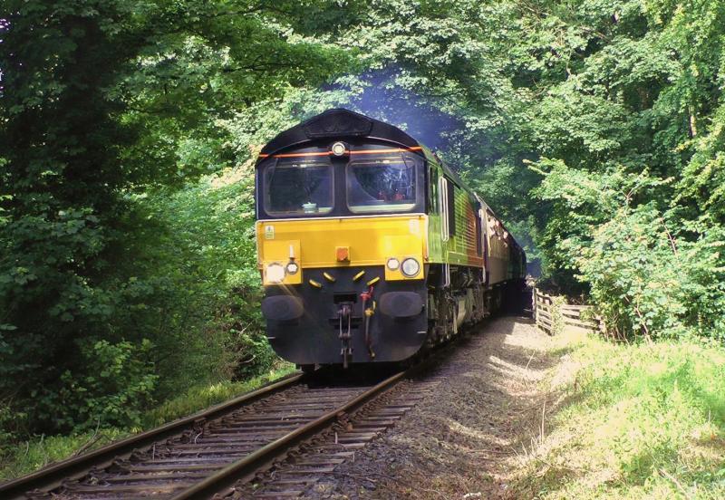 Photo of 66850 climbing to Birkhill 29/07/12