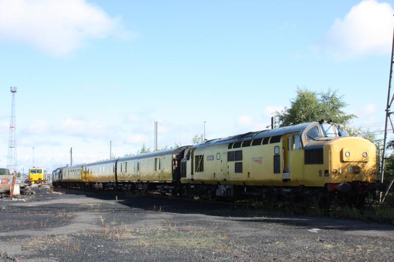 Photo of 97304 in Mossend Yard Sidings on 7th August 2012