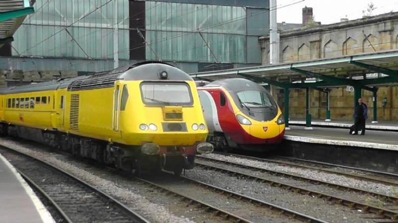 Photo of Pendolino & network rail HST 