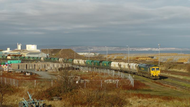 Photo of 66616 on HIAs Leith South