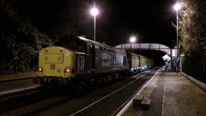 Photo of 37229 Dunkeld