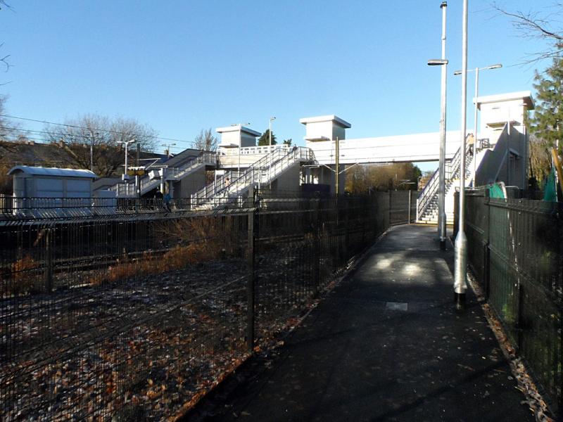 Photo of Hyndland's New footbridge and lifts