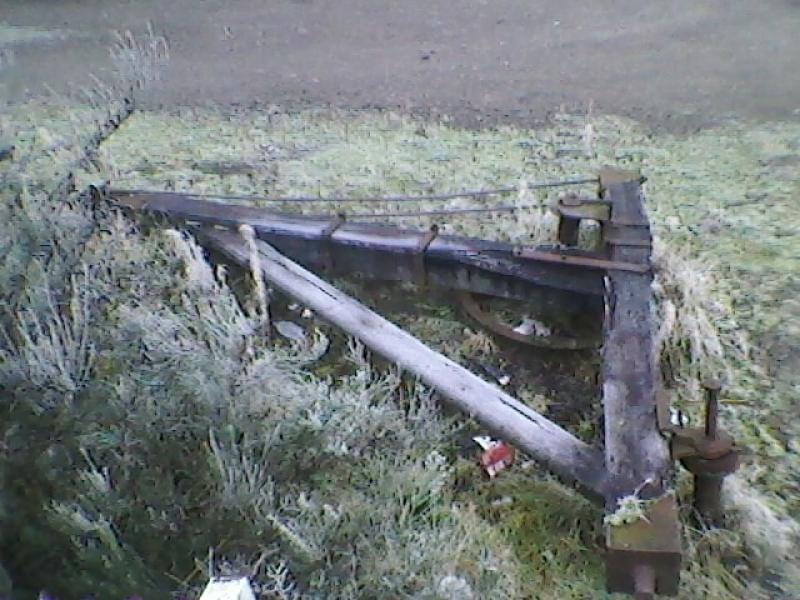 Photo of Old Crane Left to Rot At Dingwall Station  