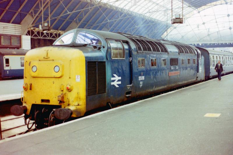 Photo of 55016 - 1200 Scarboro - Glasgow at Queen Street - 25th July 1981