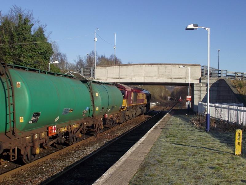 Photo of 66107 at Dingwall