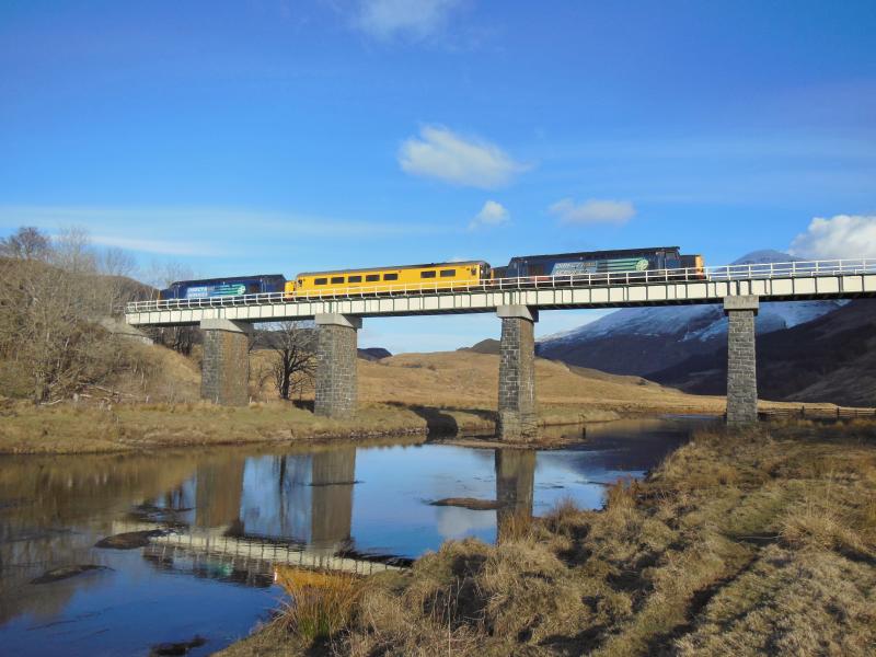 Photo of 37610 37607 2Q88 Crianlarich 13/03/13