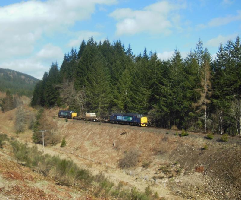 Photo of 37218 37194 6S99 150413 Dunkeld