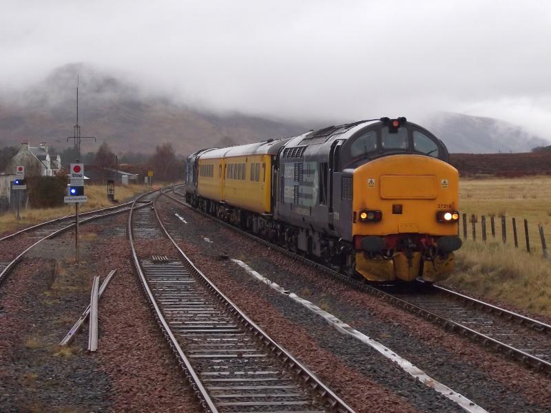 Photo of 37218 at Strathcarron