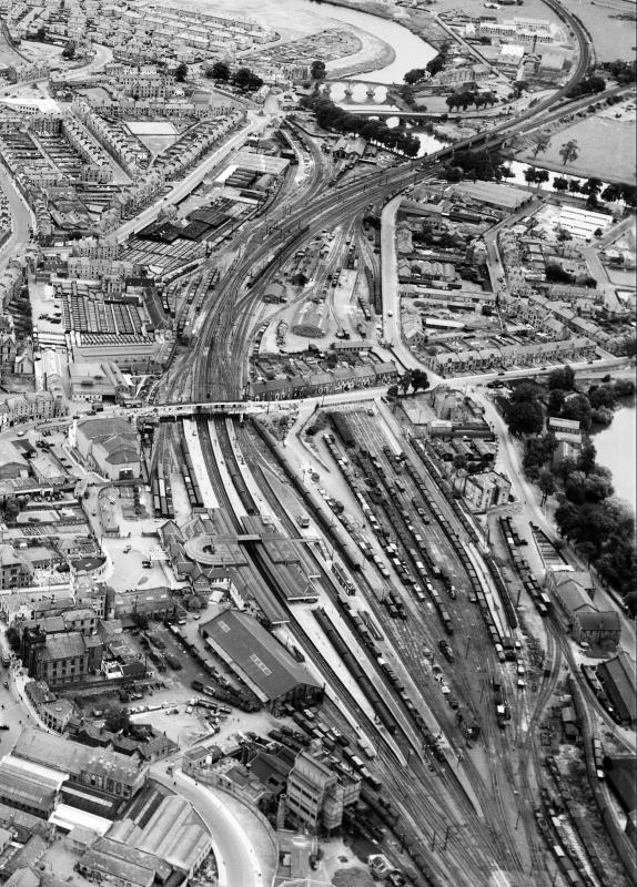 Photo of Old aerial photo of Stirling.