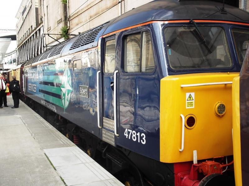 Photo of 47813 on 1Z68 at Waverley