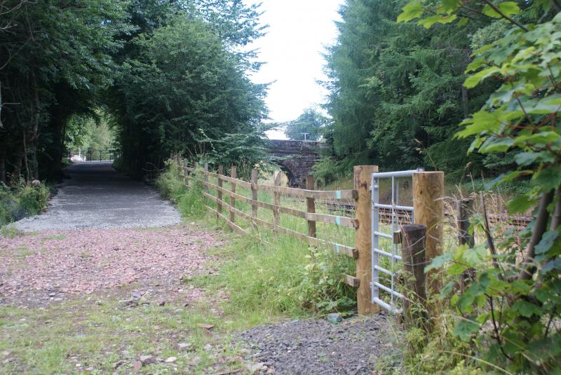 Photo of Strengthened loose bound road to give rail level access at Mill of Keir