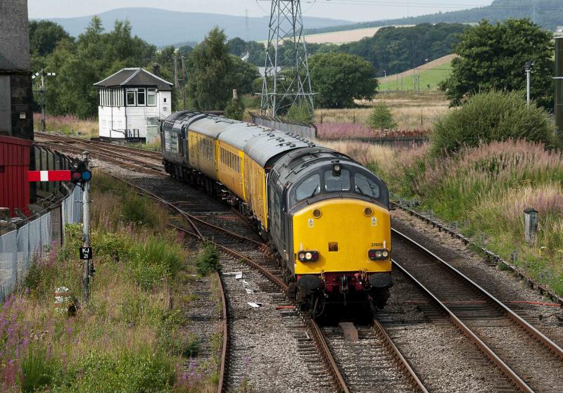 Photo of DRS 37609-01 KEITH  ON THE LOOP LINE 23.8.13