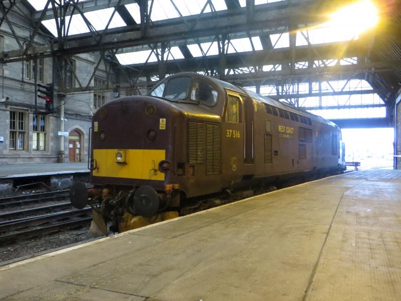 Photo of 37516 parked at buffers in Perth 31/01