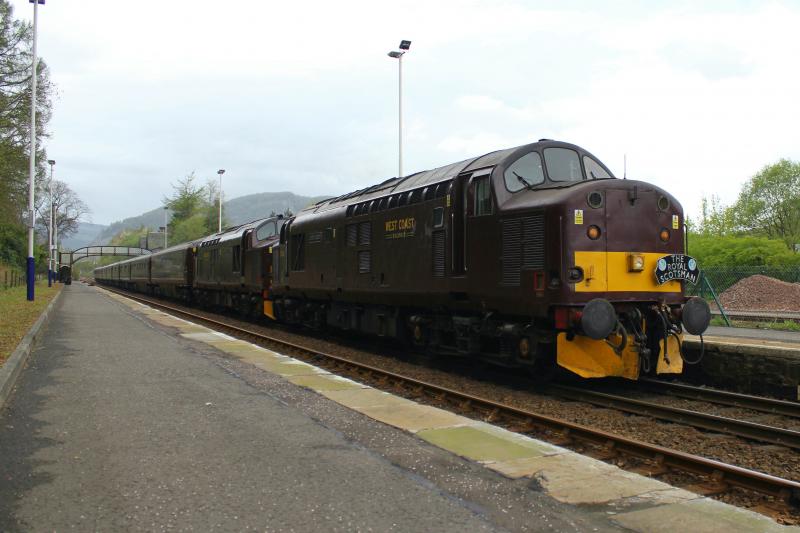 Photo of 1H82 - Royal Scotsman - Kingussie - Dundee