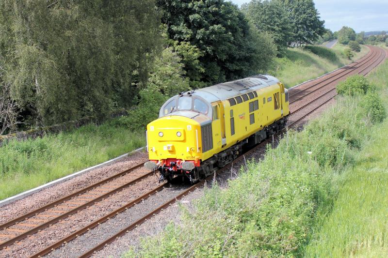 Photo of 97304 passes Waulkmill with 0Zxx for Millerhill