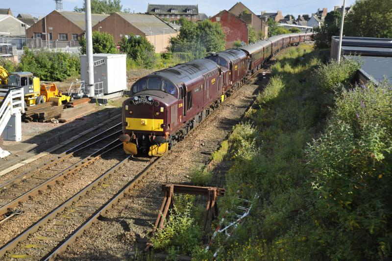 Photo of 37516/685 1H79 1404 Edinburgh - Keith