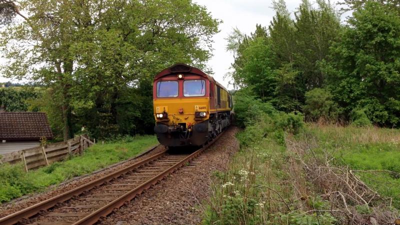 Photo of 66105 - 23 May 2014 - Conon Bridge