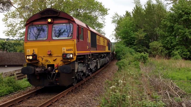 Photo of 66105 - 23 May 2014 - Conon Bridge