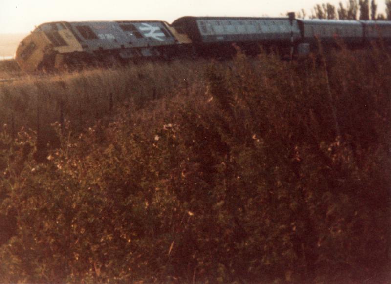 Photo of 37260 - Dingwall - 14 September 1987