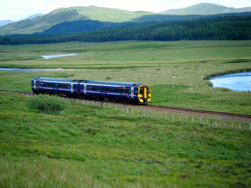 Photo of Class 158 - 4 July 2009 - Achnasheen