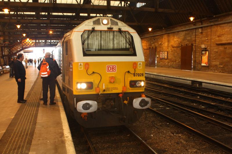 Photo of 67026 at perth.