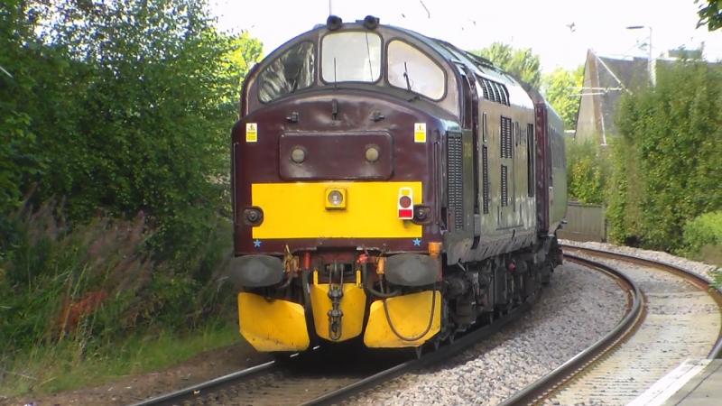 Photo of 37685 at Port Glasgow