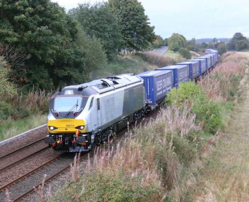 Photo of 68014 with 4D47 Inverness to Mossend 23/09