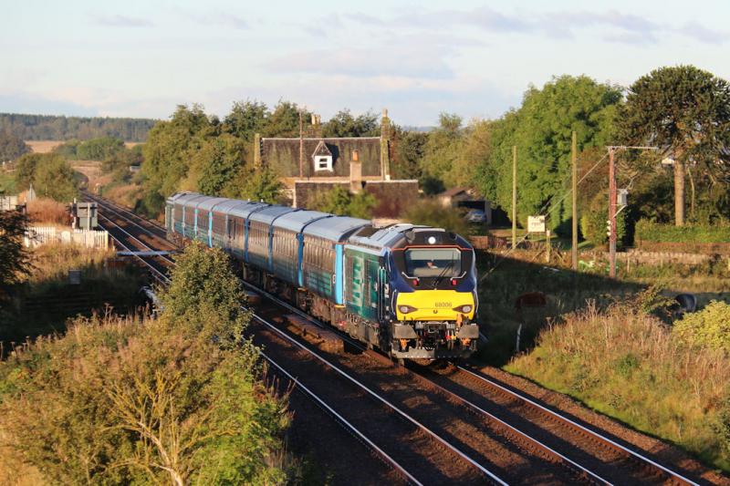 Photo of 5Z25 Gleneagles - Dundee at Forteviot - 68006 and 68005