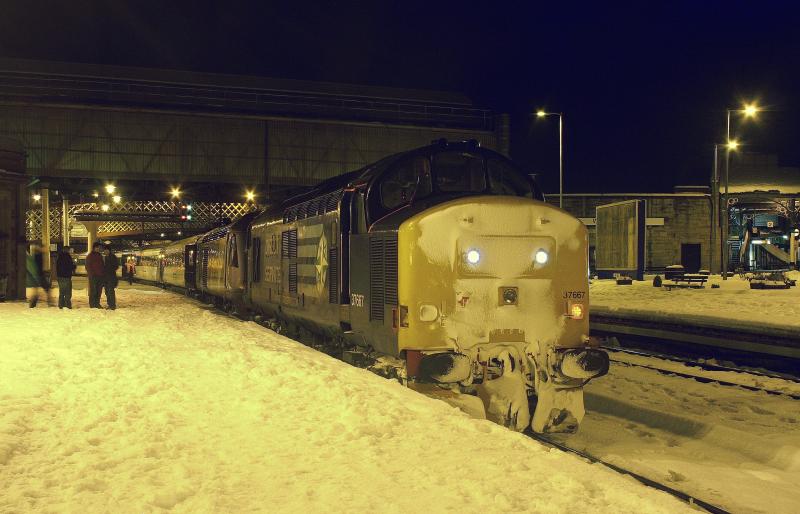 Photo of 37667 on Highland Chieftain! January 2010