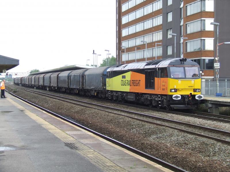 Photo of 60087 passes Swindon 03 Sept 2014