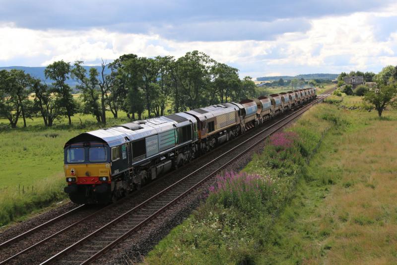 Photo of 6K40 - Return Ballast  HML - Class66s on rear