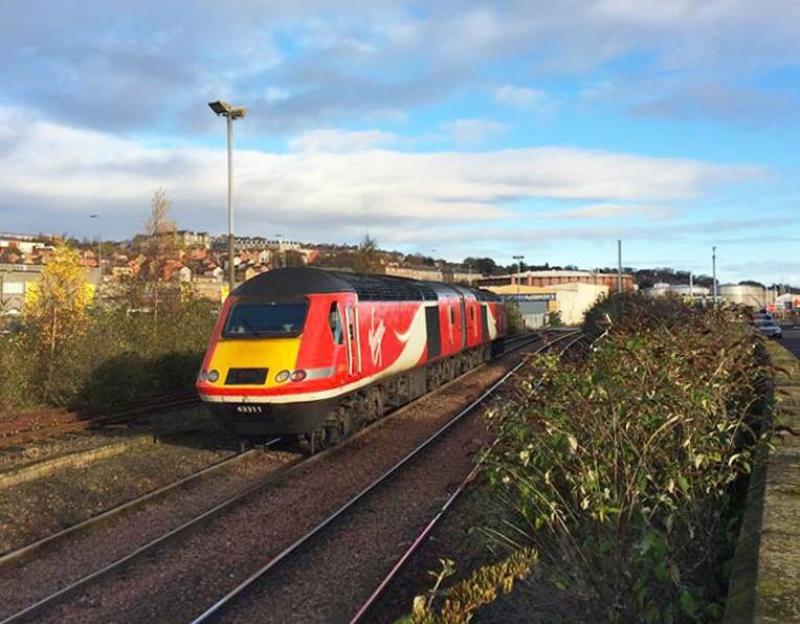 Photo of 43311 43318 0Z43 Dundee 221115