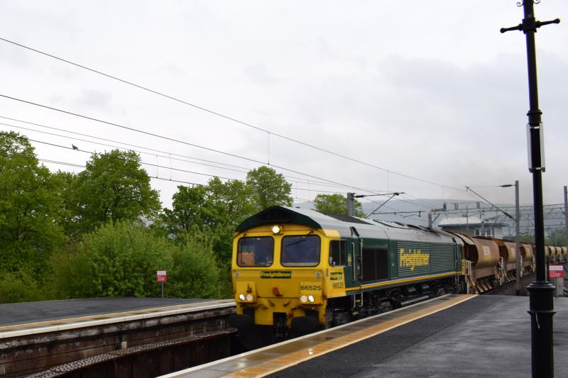 Photo of FL66 on Mossend Yard to Tulloch  at Dumbarton Central