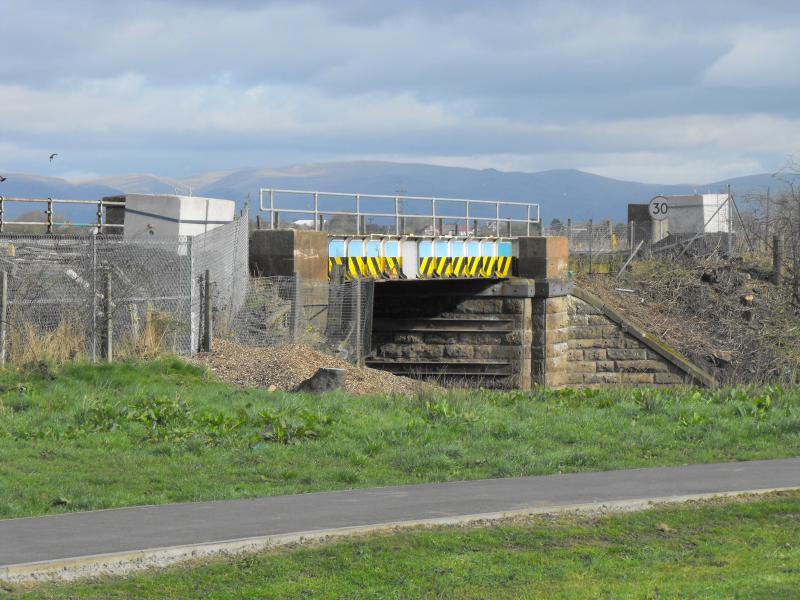 Photo of Carmuirs rail bridge