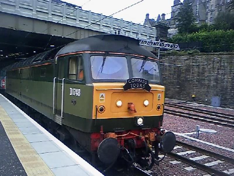 Photo of Class 47  D1478 at Edinburgh Waverley