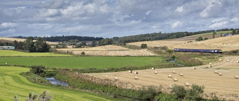 Photo of 13.38 EX ABDN PASSES HARLAW  10.9.19 (2).jpg