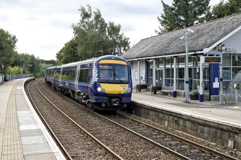 Photo of 170434 14.38 TO INVERNESS AT HUNTLY 3.10.23 (1).jpg