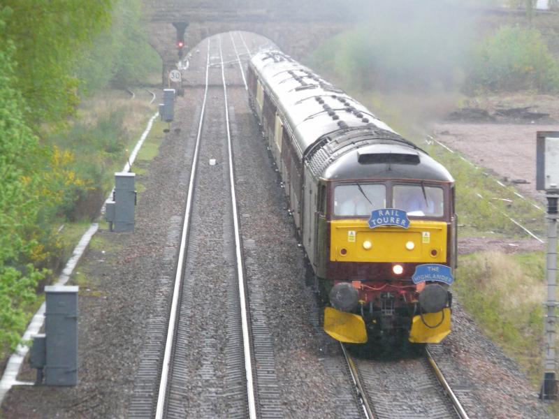 Photo of 1Z47 The Highlander T & T 47 760 Leading