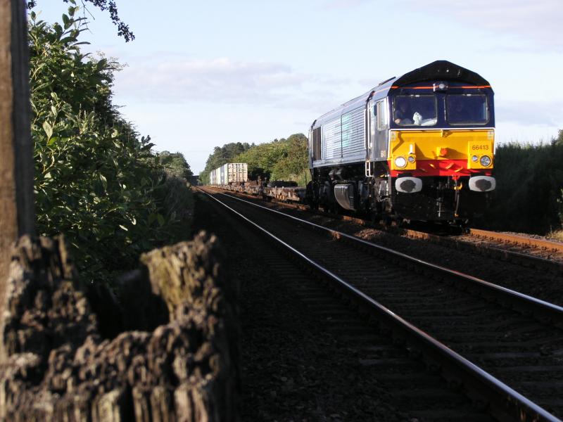 Photo of 66413 at Ashfield