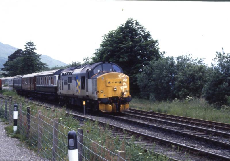 Photo of 37423 on Queen of Scots