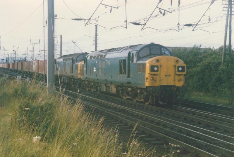 Photo of Southbound Freightliner at Mossend Yard