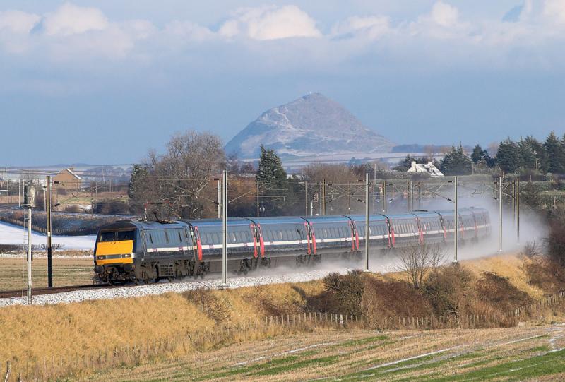 Photo of 91107 kicks up the snow at Spittal