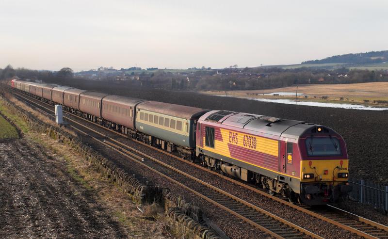 Photo of 67030 passes Park Farm with 5B24 Perth - Millerhill