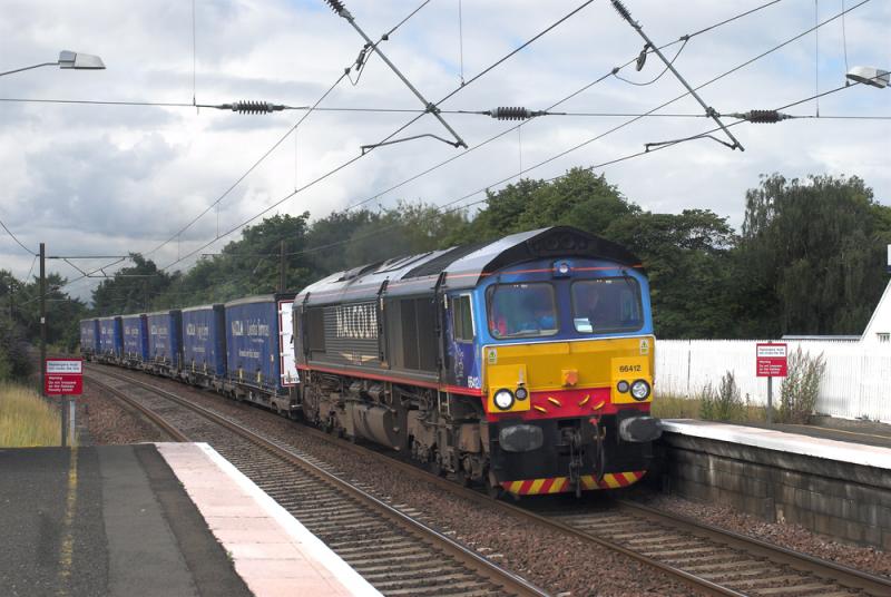 Photo of 4Z22 approaching Longniddry