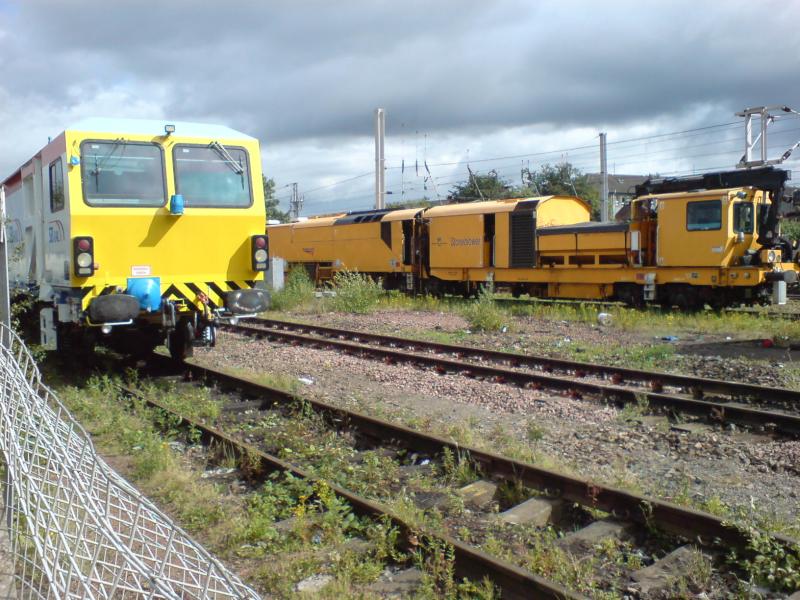 Photo of Tamper 73804 & Stoneblower 80215 at Rutherglen OTPD